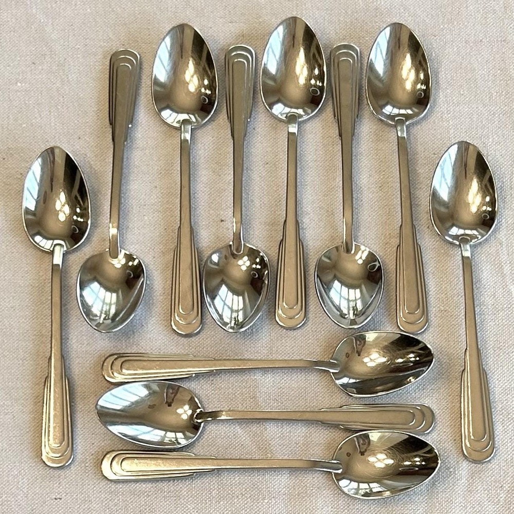 Oneida Cityscape Huge 83pc Lot Stainless Flatware Service for 10 Serving Pieces - Picture 5 of 9